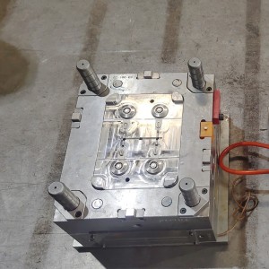 diseños de moldes de inyección de personalización especializados moldes de inyección de plástico costos de empresas de moldes de inyección para la venta