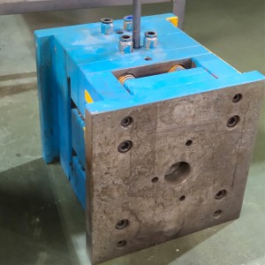 El fabricante de OEM de alta calidad proporciona herramientas de plástico para moldes de inyección de China